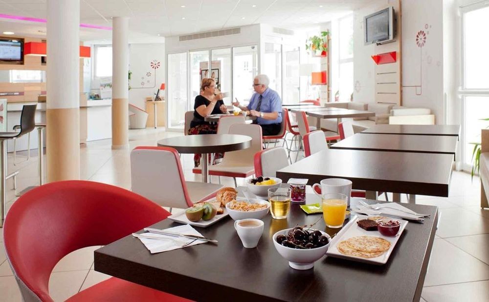 Ibis Auxerre Centre Hotel Restoran gambar